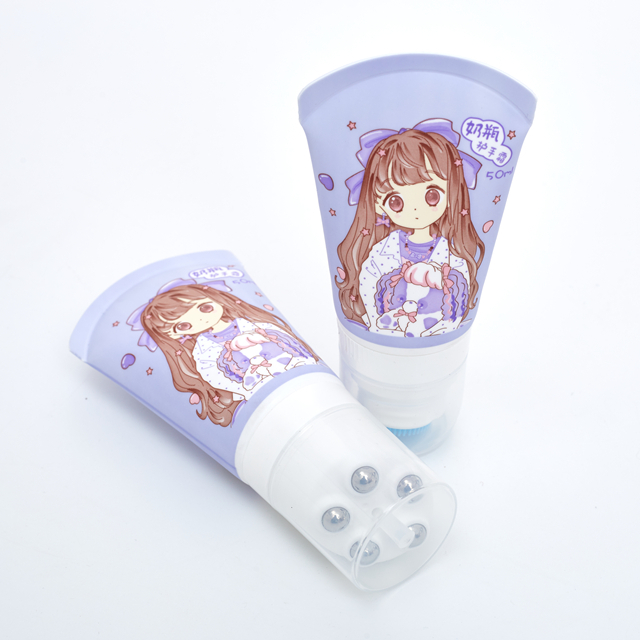 Dụng cụ bôi bóng bằng kim loại dạng kem dưỡng thể bằng nhựa